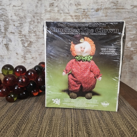 Vtg 1980s Chuckles the Clown 16" Baby Doll Soft Sculpture Kit Craft Sewing - Picture 2 of 12